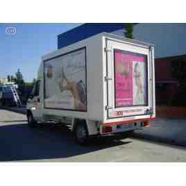 SECAN 4 - Display of large format rotating advertising