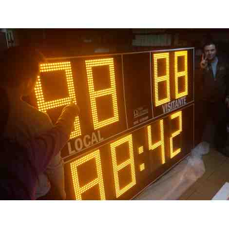 MDG D8N EXT - Segnapunti elettronici da esterno per calcio a otto cifre